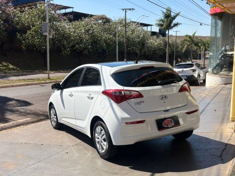 HYUNDAI HB 20 Hatch 1.0 12V 4P FLEX COMFORT PLUS, Foto 4