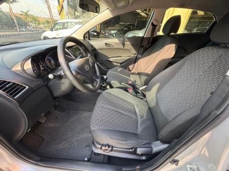 HYUNDAI HB 20 Hatch 1.0 12V 4P FLEX UNIQUE, Foto 8