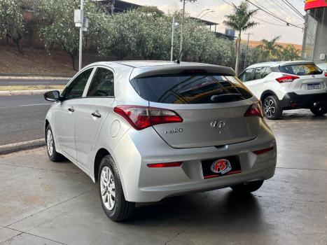 HYUNDAI HB 20 Hatch 1.0 12V 4P FLEX UNIQUE, Foto 4