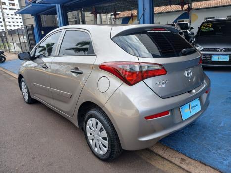 HYUNDAI HB 20 Hatch 1.0 12V 4P FLEX UNIQUE, Foto 13