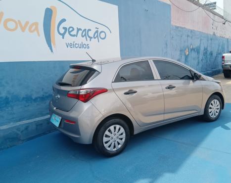 HYUNDAI HB 20 Hatch 1.0 12V 4P FLEX UNIQUE, Foto 10