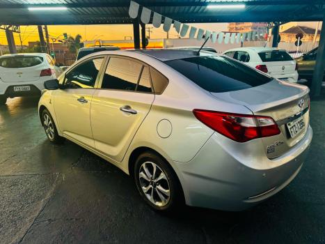HYUNDAI HB 20 Sedan 1.6 16V 4P FLEX PREMIUM AUTOMTICO, Foto 2