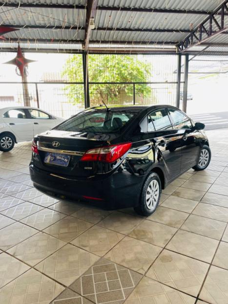 HYUNDAI HB 20 Sedan 1.0 12V 4P FLEX COMFORT PLUS, Foto 2