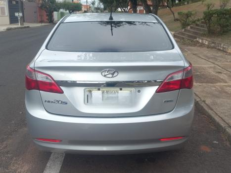 HYUNDAI HB 20 Sedan 1.0 12V 4P FLEX COMFORT PLUS, Foto 2