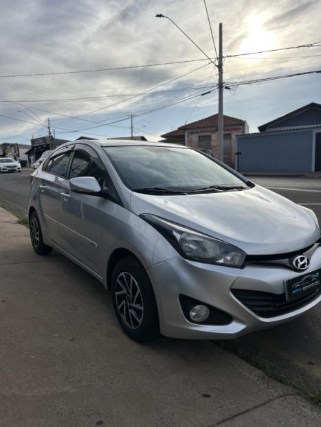 HYUNDAI HB 20 Sedan 1.6 16V 4P FLEX COMFORT PLUS, Foto 3