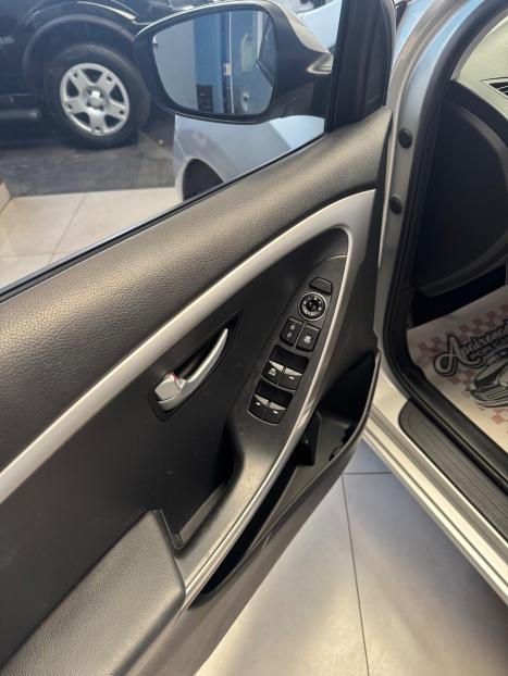 HYUNDAI I30 1.8 16V 4P, Foto 7