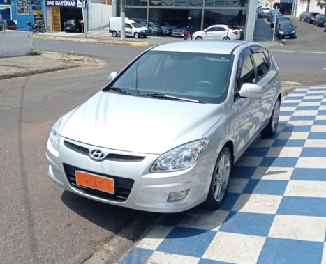 HYUNDAI I30 2.0 16V 4P, Foto 2