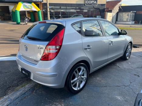 HYUNDAI I30 2.0 16V 4P GLS AUTOMTICO, Foto 3