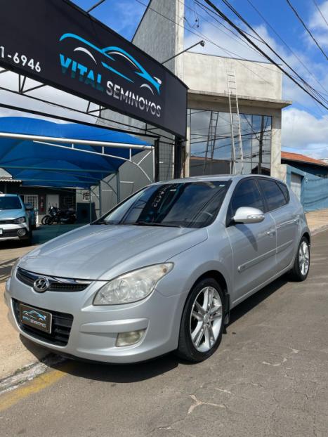 HYUNDAI I30 2.0 16V 4P, Foto 2