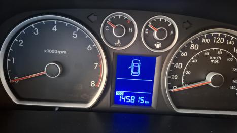 HYUNDAI I30 2.0 16V 4P GLS, Foto 2