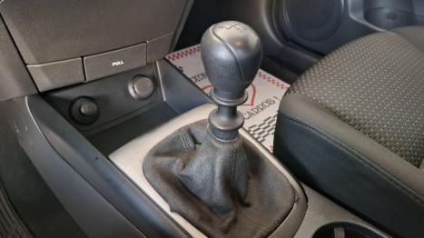 HYUNDAI I30 2.0 16V 4P GLS, Foto 4
