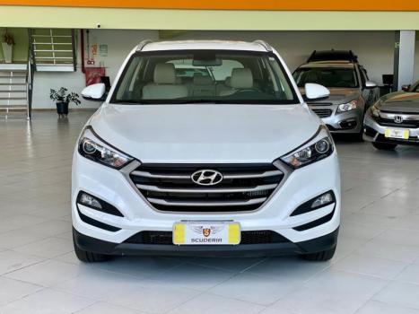 HYUNDAI Tucson 1.6 16V 4P T-GDI GL ECOSHIFT AUTOMTICO, Foto 2