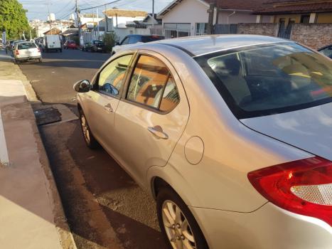 JAC J3 Sedan 1.4 16V 4P TURIN, Foto 2