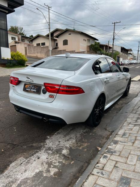 JAGUAR XE 2.0 16V 4P R-SPORT 250 TURBO AUTOMTICO, Foto 5