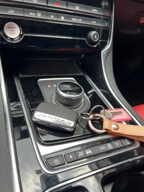 JAGUAR XE 2.0 16V 4P R-SPORT 250 TURBO AUTOMTICO, Foto 11