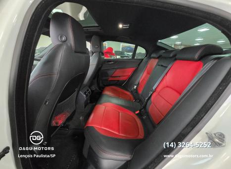 JAGUAR XE 2.0 16V 4P SI4 R-SPORT TURBO AUTOMTICO, Foto 8