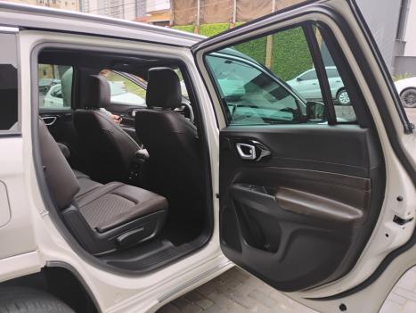JEEP Commander 2.0 16V 4P TD380 OVERLAND TURBO DIESEL AUTOMTICO, Foto 16