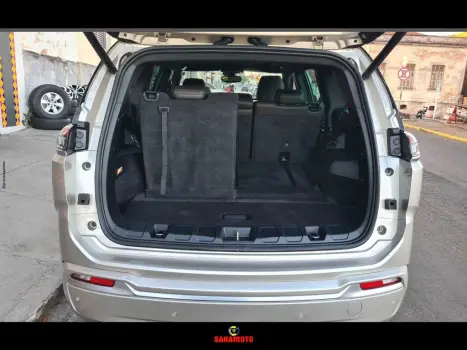 JEEP Commander 2.0 16V 4P TD380 OVERLAND TURBO DIESEL AUTOMTICO, Foto 26
