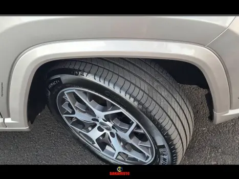 JEEP Commander 2.0 16V 4P TD380 OVERLAND TURBO DIESEL AUTOMTICO, Foto 27