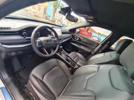 JEEP Compass 2.0 16V 4P HURRICANE 4 TURBO OVERLAND AUTOMTICO AT9, Foto 5