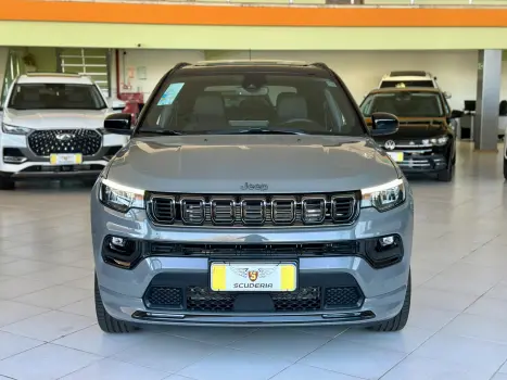 JEEP Compass 2.0 16V 4P HURRICANE 4 TURBO BLACKHAWK AUTOMTICO AT9, Foto 2