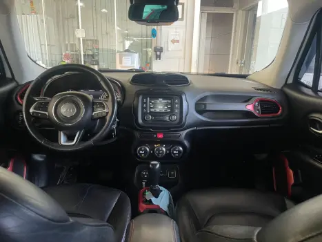 JEEP Renegade 2.0 16V 4P TURBO DIESEL TRAILHAWK 4X4 AUTOMTICO, Foto 10