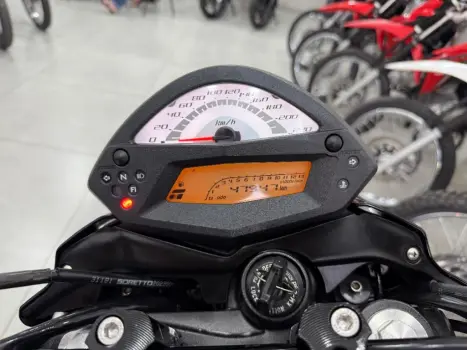 KAWASAKI ER-6N 650 ABS, Foto 8