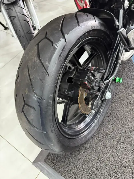 KAWASAKI ER-6N 650 ABS, Foto 9