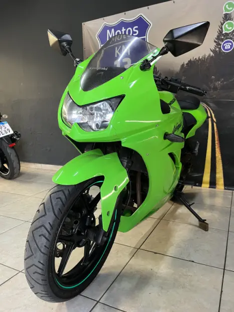 KAWASAKI Ninja 250 R, Foto 5