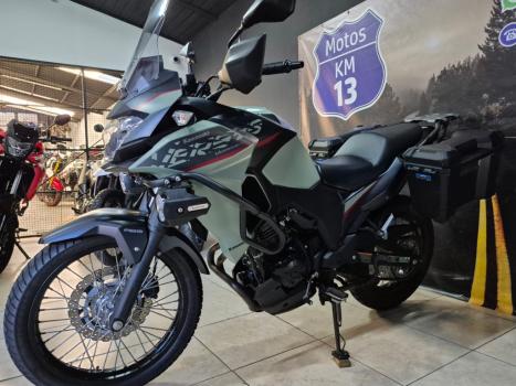 KAWASAKI Versys 300 TOURER, Foto 5
