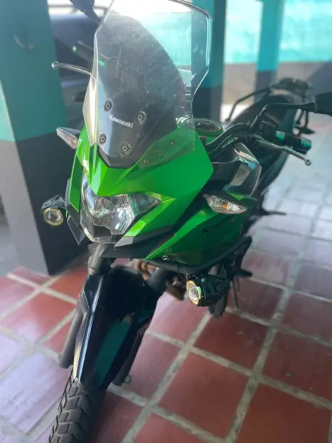 KAWASAKI Versys 300 , Foto 2