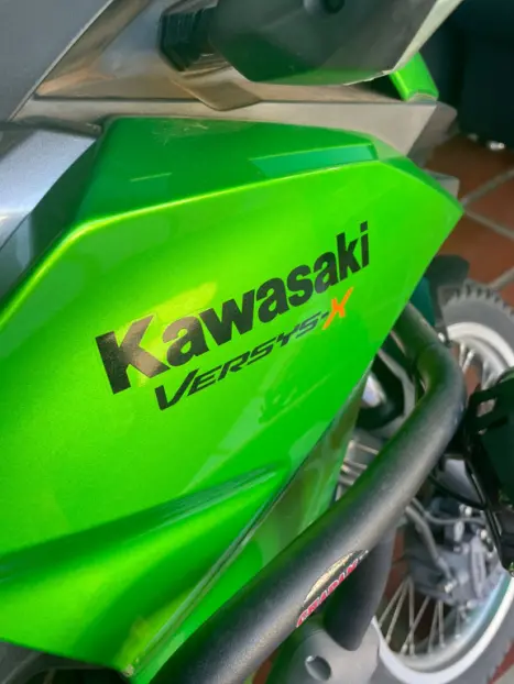 KAWASAKI Versys 300 , Foto 3
