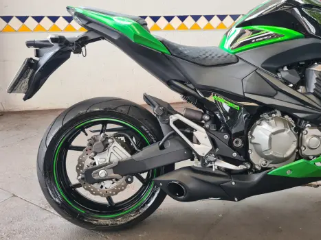 KAWASAKI Z 800 , Foto 15