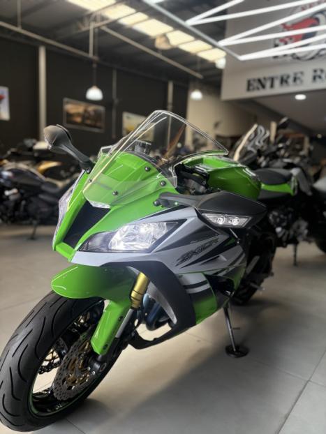 KAWASAKI ZX 10 R NINJA, Foto 3