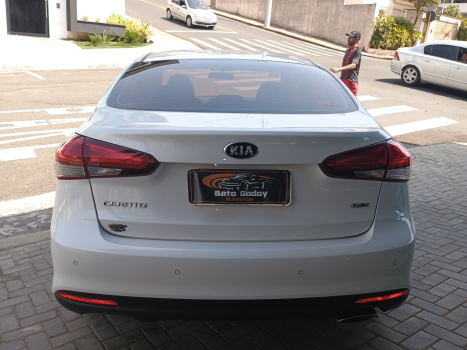 KIA Cerato Sedan 1.6 16V 4P SX AUTOMTICO, Foto 6