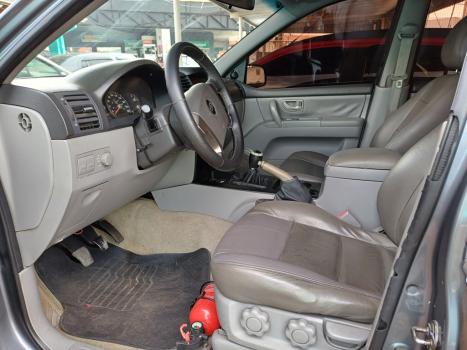 KIA Sorento 2.5 16V 4P LX 4X4, Foto 6