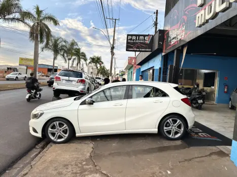 MERCEDES-BENZ A 200 1.6 16V 4P TURBO STYLE AUTOMTICO, Foto 1