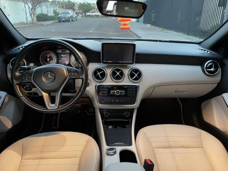 MERCEDES-BENZ A 200 1.6 16V 4P TURBO AUTOMTICO, Foto 13