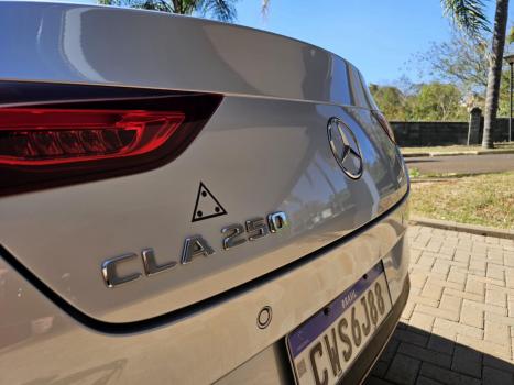MERCEDES-BENZ CLA 250 2.0 16V 4P SPORT TURBO AUTOMTICO, Foto 10
