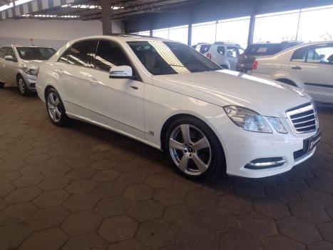 MERCEDES-BENZ E 350 3.5 V6 24V AVANTGARDE EXECUTIVE AUTOMTICO, Foto 5