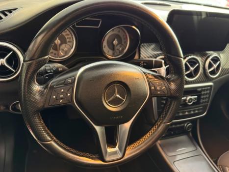 MERCEDES-BENZ GLA 200 1.6 16V 4P FLEX CGI VISION TURBO AUTOMTICO, Foto 7