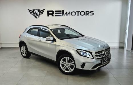 MERCEDES-BENZ GLA 200 1.6 16V 4P FLEX CGI STYLE TURBO AUTOMTICO, Foto 2