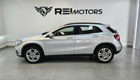 MERCEDES-BENZ GLA 200 1.6 16V 4P FLEX CGI STYLE TURBO AUTOMTICO, Foto 8