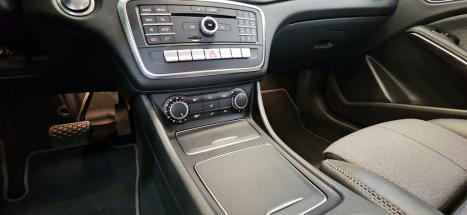 MERCEDES-BENZ GLA 200 1.6 16V 4P FLEX CGI STYLE TURBO AUTOMTICO, Foto 11