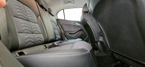 MERCEDES-BENZ GLA 200 1.6 16V 4P FLEX CGI STYLE TURBO AUTOMTICO, Foto 16