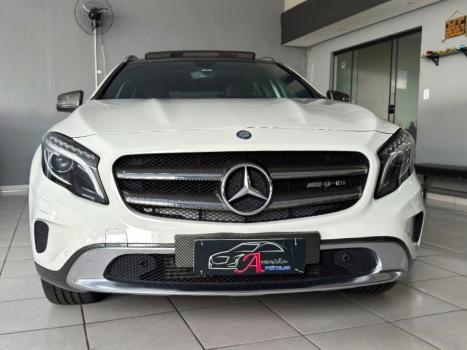 MERCEDES-BENZ GLA 200 1.6 16V 4P CGI VISION TURBO AUTOMTICO, Foto 2
