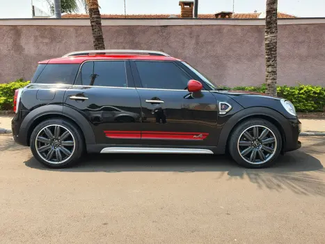 MINI Countryman 2.0 16V 4P COOPER TWIN POWER TURBO S ALL4 AUTOMTICO STEPTRONIC, Foto 5