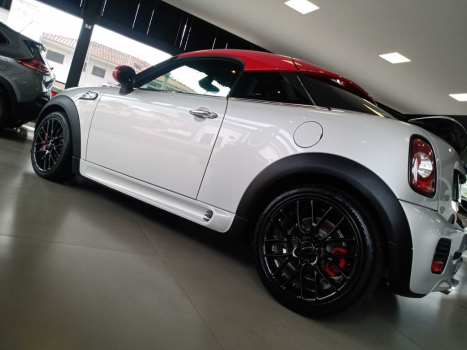 MINI John Cooper Works 1.6 16V COUPE TURBO AUTOMTICO, Foto 6