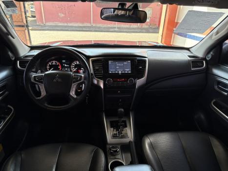 MITSUBISHI L 200 2.5 SPORT HPE 4X4 CABINE DUPLA TURBO INTECOOLER, Foto 8