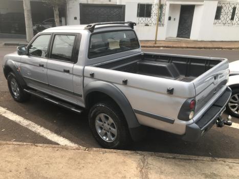 MITSUBISHI L 200 Outdoor 2.5 GLS 4X4 CABINE DUPLA TURBO DIESEL INTERCOOLER, Foto 8